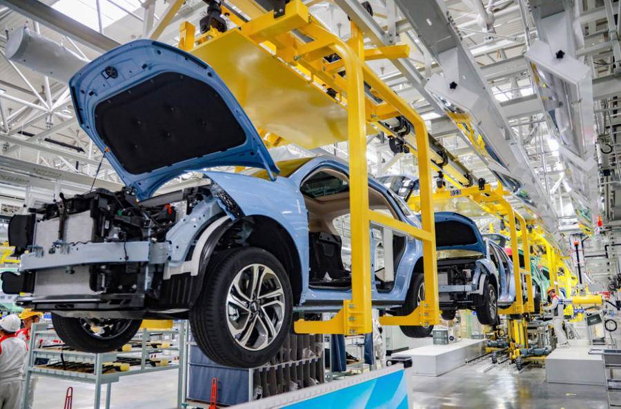 青島新規(guī)劃打造國(guó)際汽車(chē)城!看制造業(yè)大省山東如何突圍汽車(chē)產(chǎn)業(yè)?